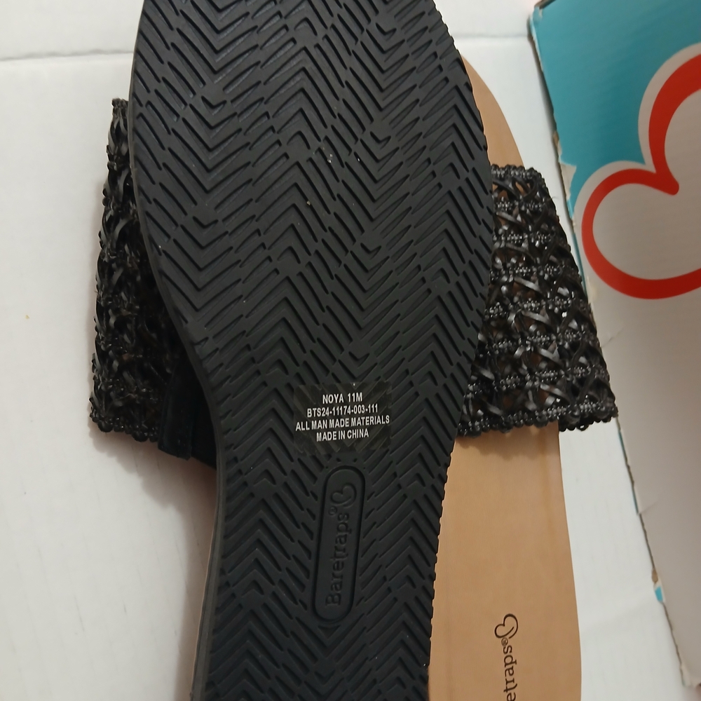 Baretraps Women's Black Slide Sandals Sizes 11/ 9½ New - Picture 5 of 11